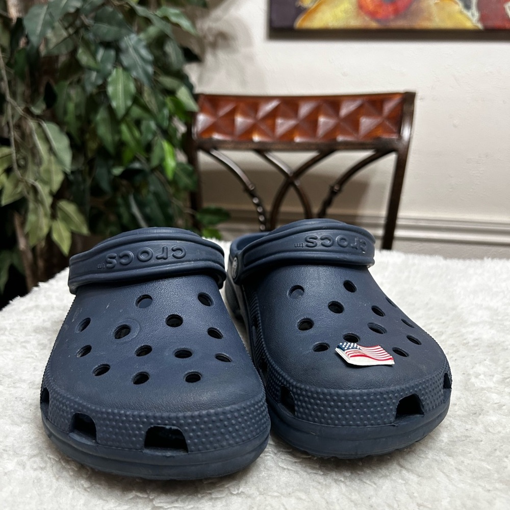 Crocs Unisex Classic Solid Clogs Navy - image 2
